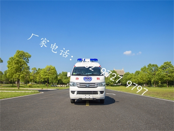 福田G7救护车